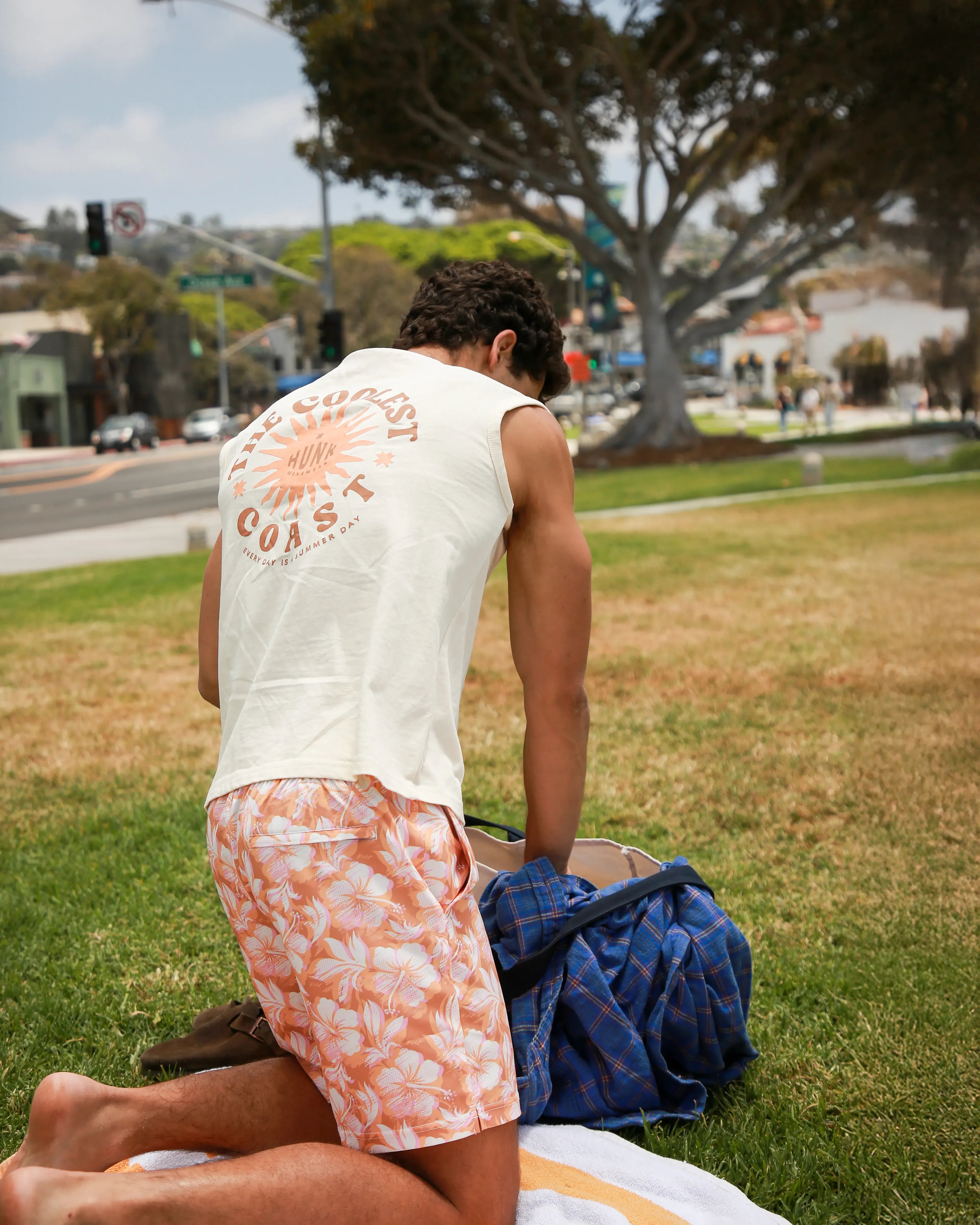 Hibiscus Hybrid Short - HUNK Menswear