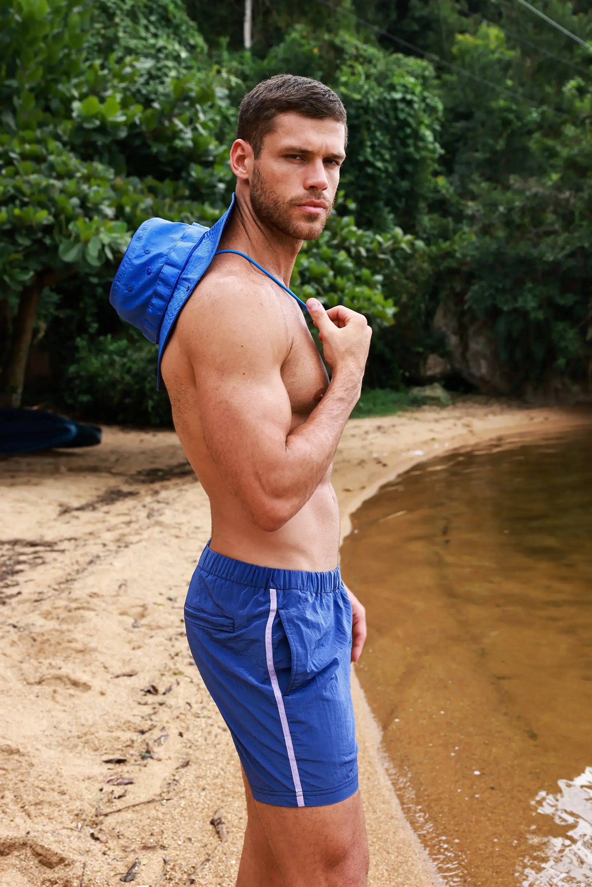 Deepwater hat